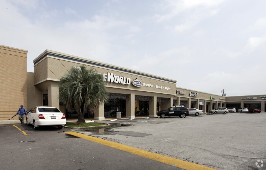 More Photos Of Dairy-Ashford @ NEC Dairy-Ashford & Memorial Dr., Houston Unknown For Lease