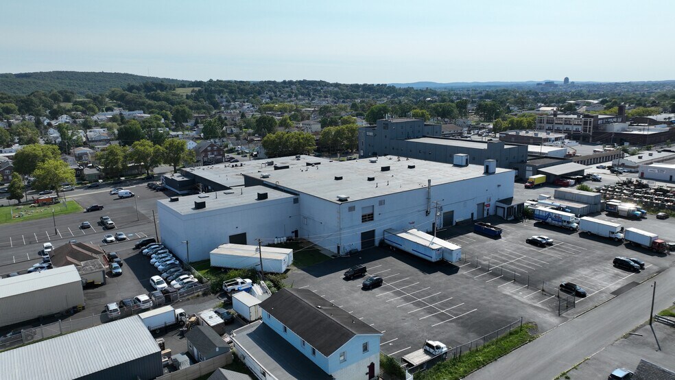 More Photos Of 1727-1801 Union Blvd, Allentown Warehouse For Lease