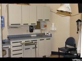 More Photos Of 97 Professional Way, Payson Office For Sale