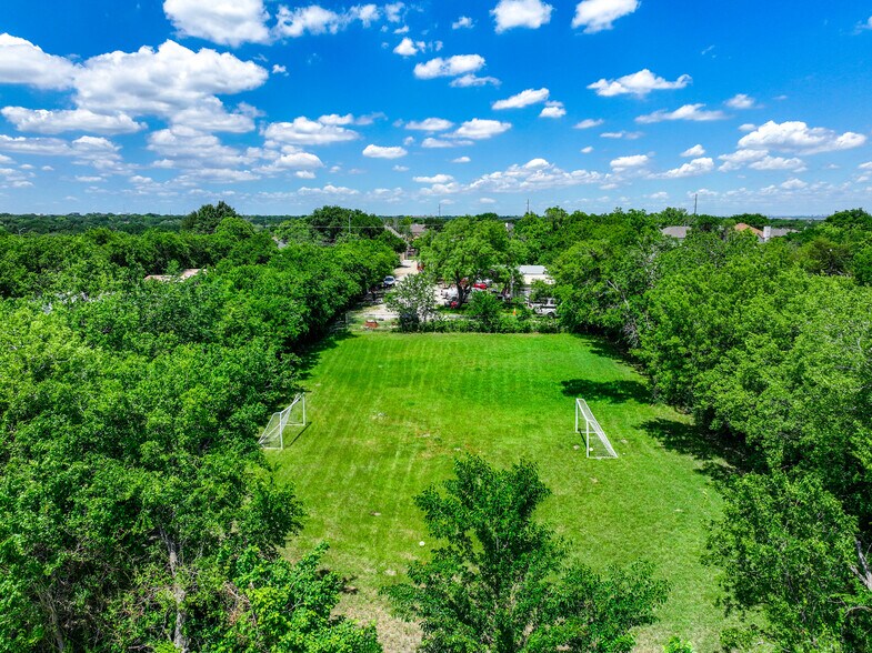 More Photos Of 1013 Fish Creek Rd, Grand Prairie Land For Sale