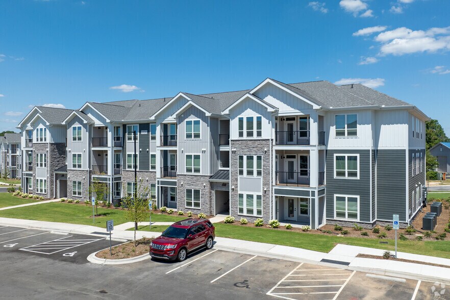 More Photos Of 400 Alex Ridge Dr, Fuquay Varina Apartments For Lease