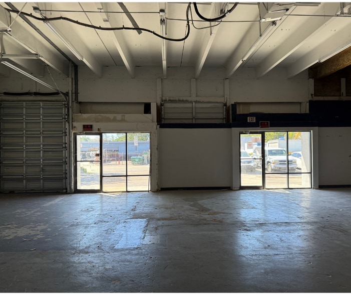 More Photos Of 1934-1940 Church St, West Palm Beach Warehouse For Lease