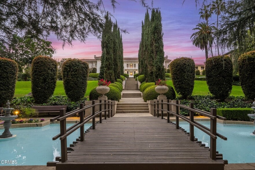 Primary Photo Of 380 Green St, Pasadena Office Residential For Sale
