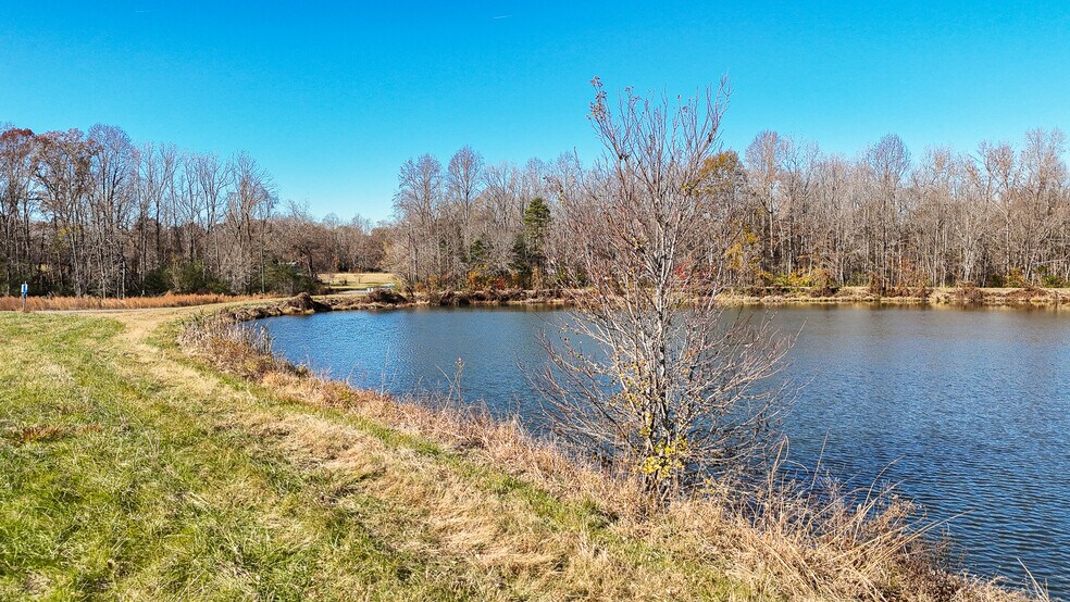 More Photos Of 6605 Phillippi Rd, Liberty Land For Sale