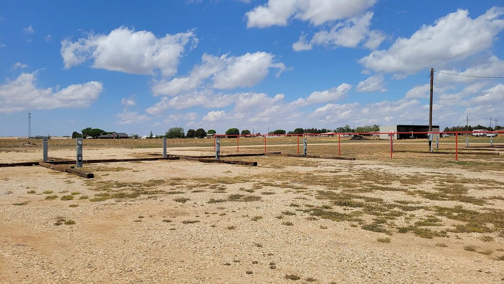 More Photos Of 406 E FM 1585, Lubbock Specialty For Sale