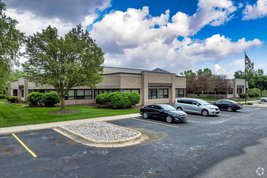 More Photos Of 4440 Hagadorn Rd, Okemos Light Manufacturing For Lease