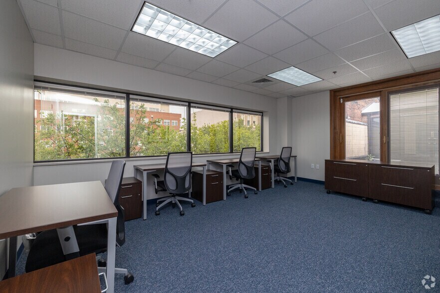 More Photos Of 16 Biltmore Ave, Asheville Coworking Space