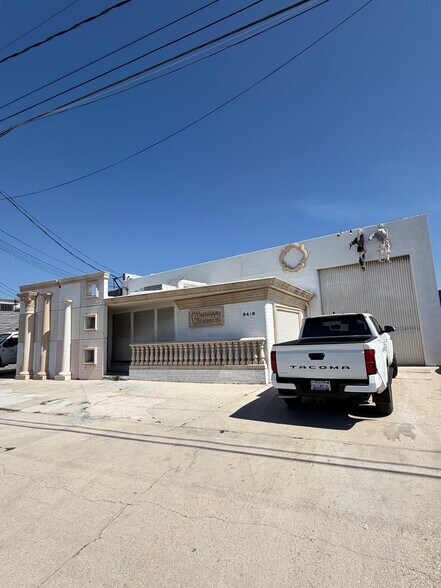 Primary Photo Of 8438 San Fernando Rd, Sun Valley Warehouse For Sale