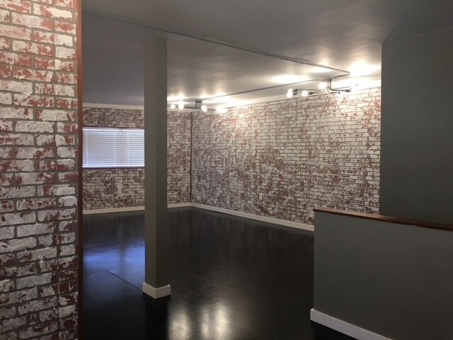 More Photos Of 1311-1401 S Dixie Hwy E, Pompano Beach Freestanding For Lease