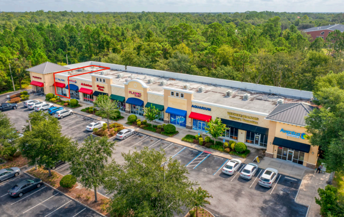 Primary Photo Of 1977 Alafaya Trl, Oviedo Unknown For Lease