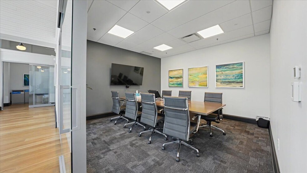 More Photos Of 102 Walnut St, Winona Office Residential For Sale
