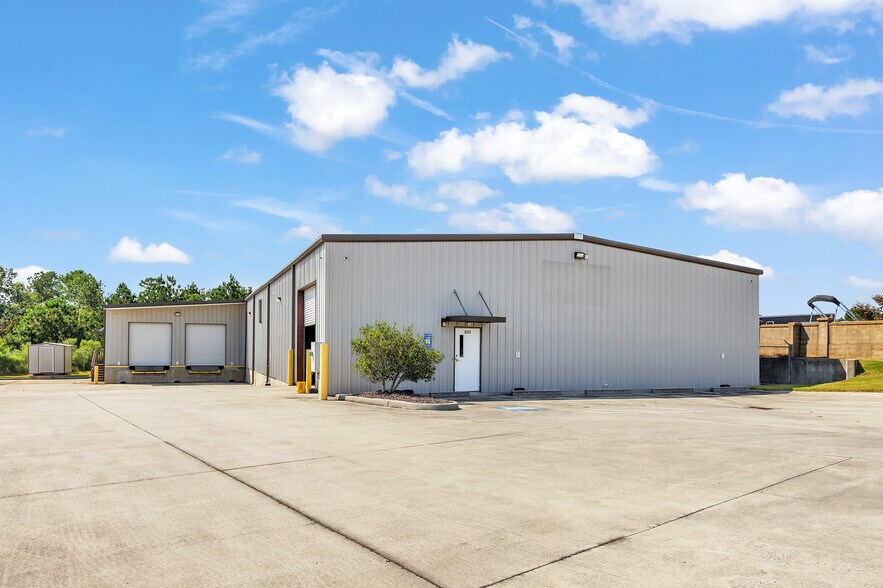More Photos Of 320 Un Ct, Grovetown Warehouse For Sale