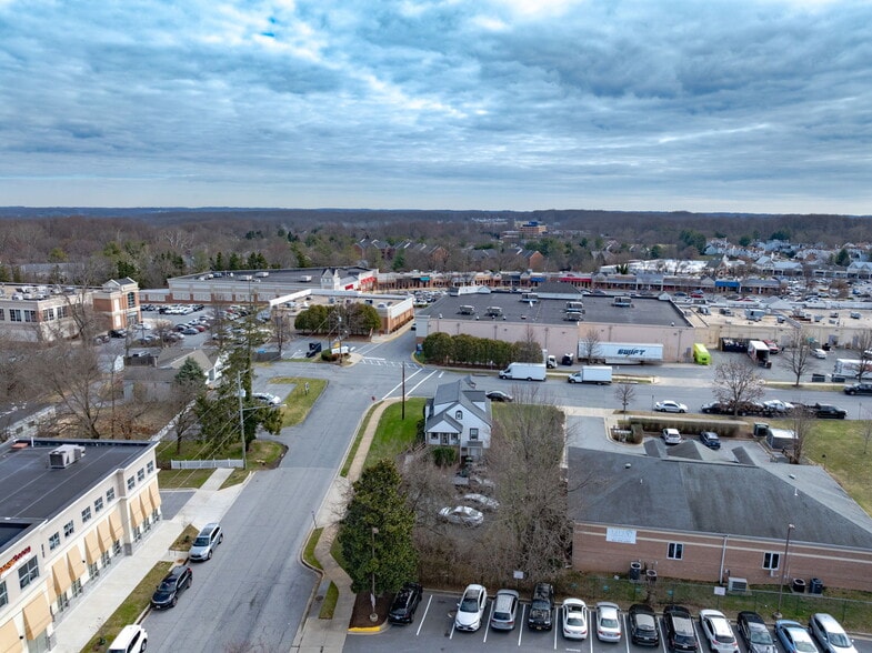 More Photos Of 18200 Hillcrest Ave, Olney Office For Sale
