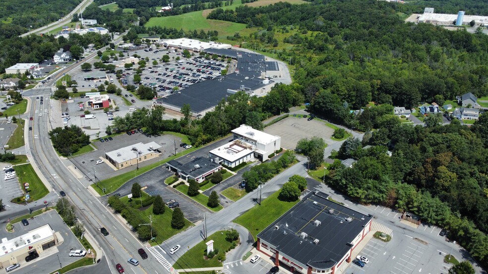 More Photos Of 74 Brookside Ave, Chester General Retail For Lease