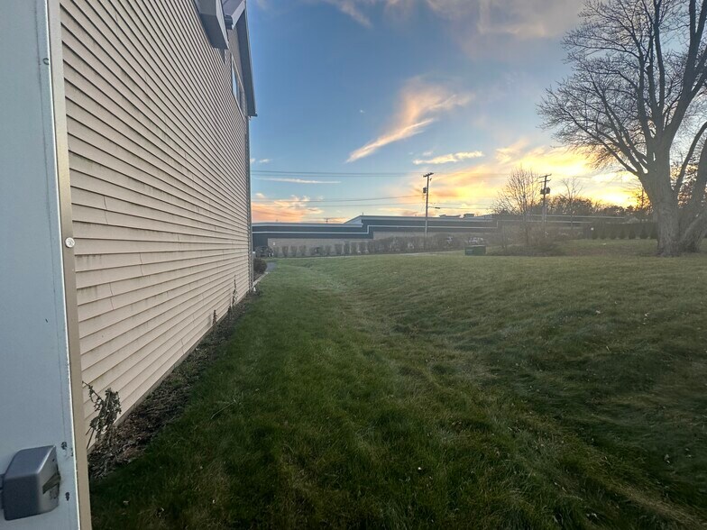 More Photos Of 4601 Everhard Rd NW, Canton Medical For Sale