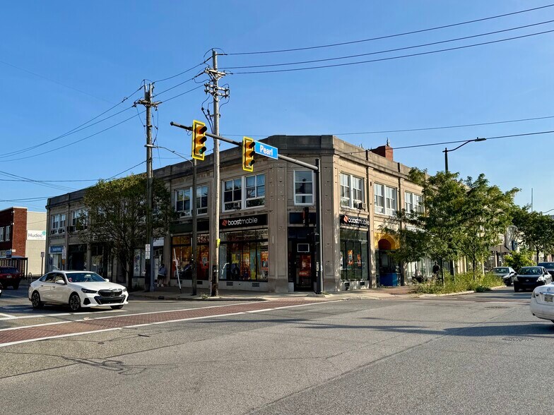 More Photos Of 4179 Pearl Rd, Cleveland Storefront Retail Office For Lease