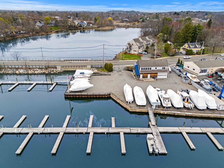 More Photos Of 112 Liberty St, Danvers Marina For Sale