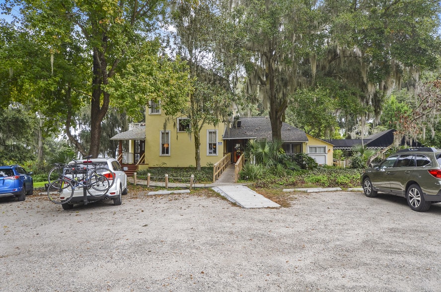 More Photos Of 620 N Tubb St, Oakland Specialty For Sale