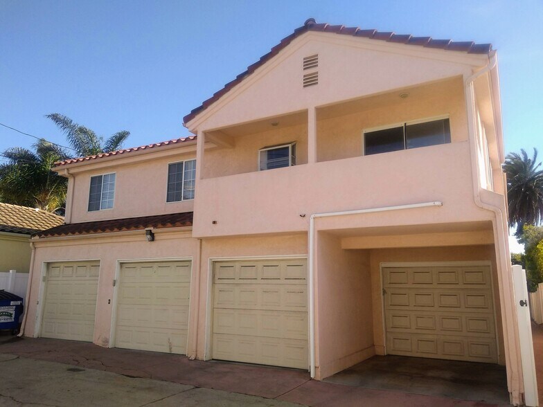 More Photos Of 1050-1054 Diamond St, San Diego Apartments For Sale