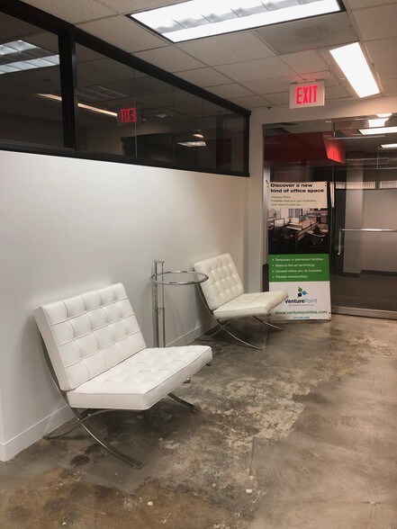 More Photos Of 4040 Broadway St, San Antonio Coworking Space