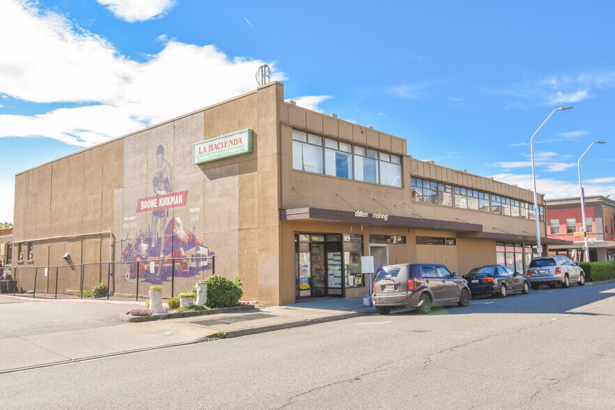 More Photos Of 811-825 S 3rd St, Renton Storefront Retail Office For Lease
