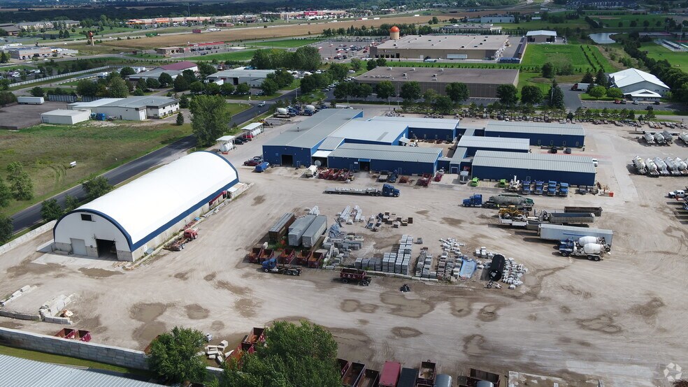 More Photos Of 1401 Fallon Ave NE, Monticello Warehouse For Lease