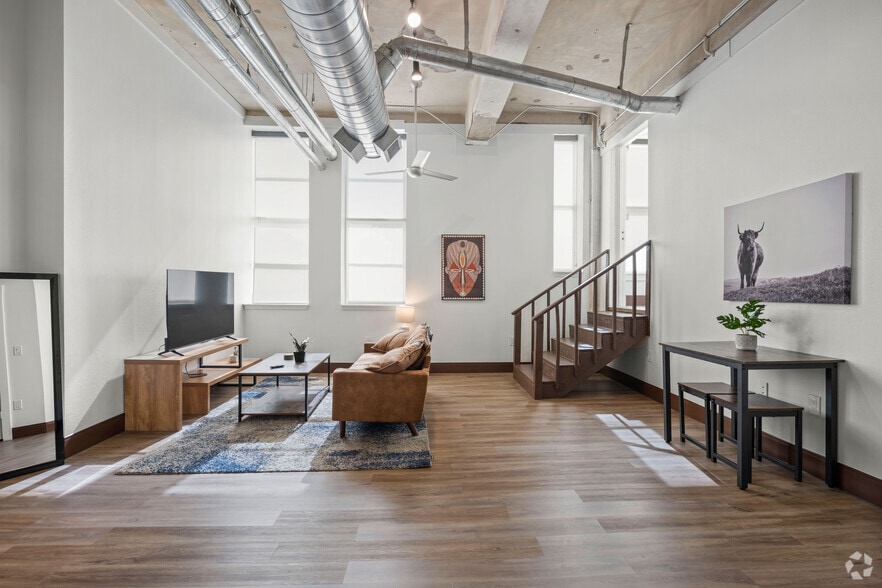 More Photos Of 1403 Corinth Rd, Dallas Apartments For Sale