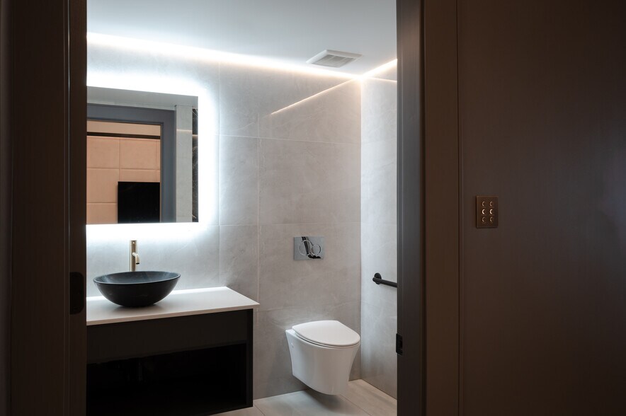 More Photos Of 13880 Wireless Way, Richmond Warehouse For Sale