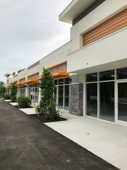 More Photos Of 1243-1306 Santa Barbara Blvd, Cape Coral General Retail For Lease