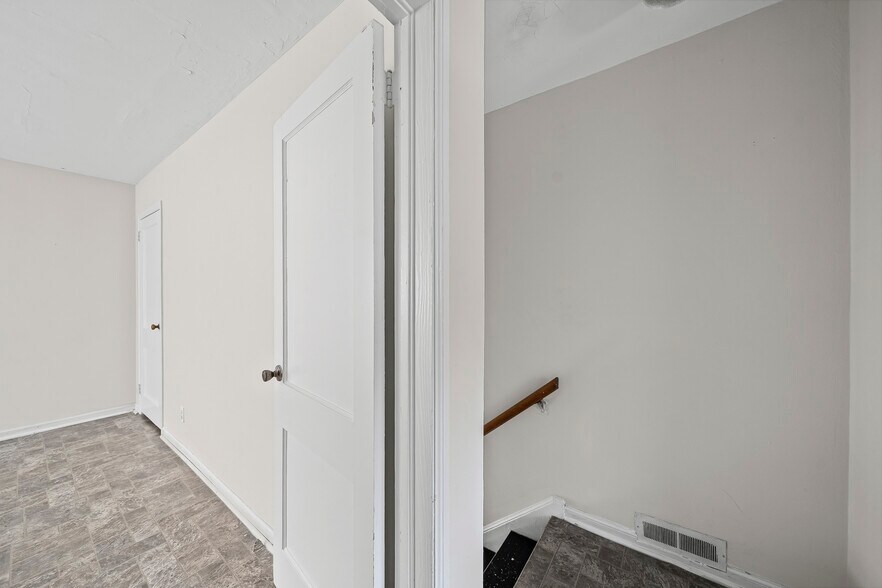 More Photos Of 206 Laurens St, Camden Apartments For Sale