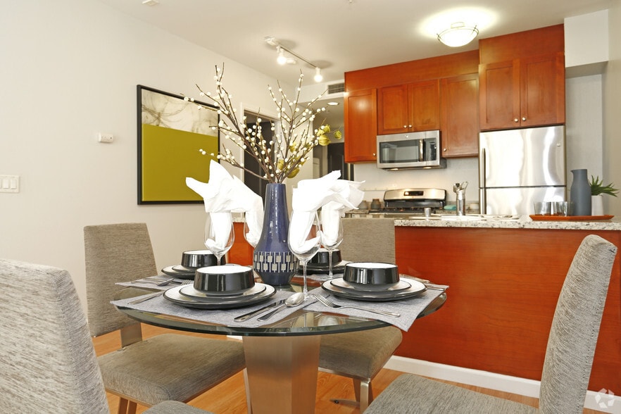 More Photos Of 1797-1801 Shattuck Ave, Berkeley Apartments For Lease