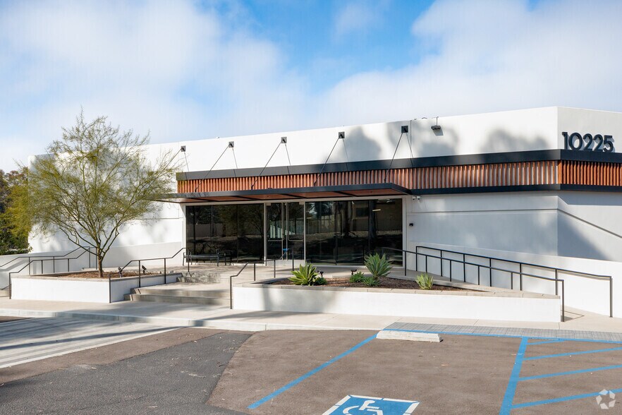 Primary Photo Of 10225 Willow Creek Rd, San Diego Light Manufacturing For Lease