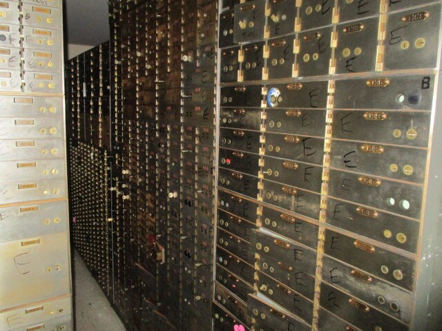 More Photos Of 12300 Morang Rd, Detroit Bank For Lease