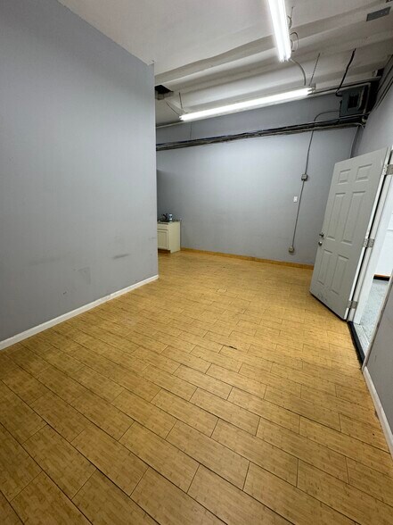 More Photos Of 4528 San Fernando Rd, Glendale Manufacturing For Lease