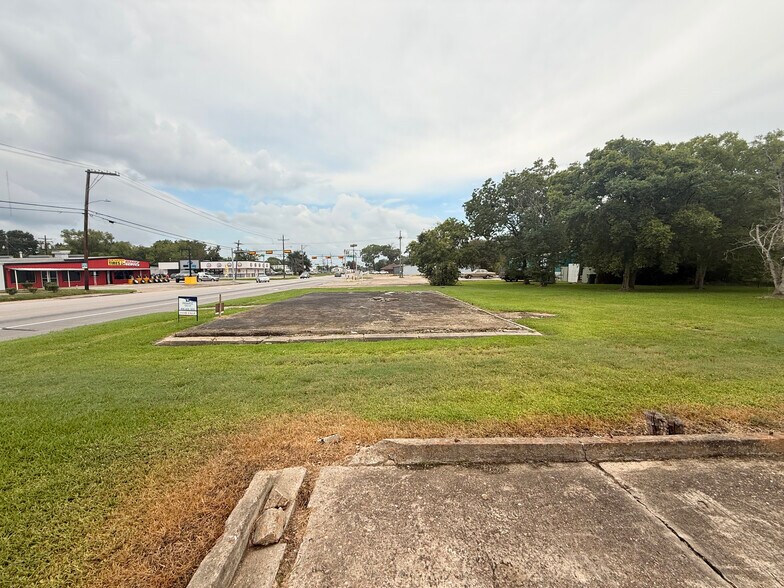 More Photos Of 2555 4th st, Beaumont Land For Sale