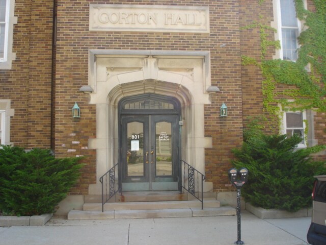 More Photos Of 801 Wisconsin Ave, Racine Schools For Lease