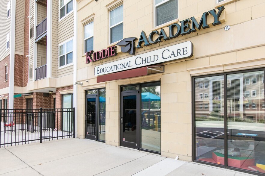 More Photos Of 1415 Duckens St, Odenton Apartments For Lease