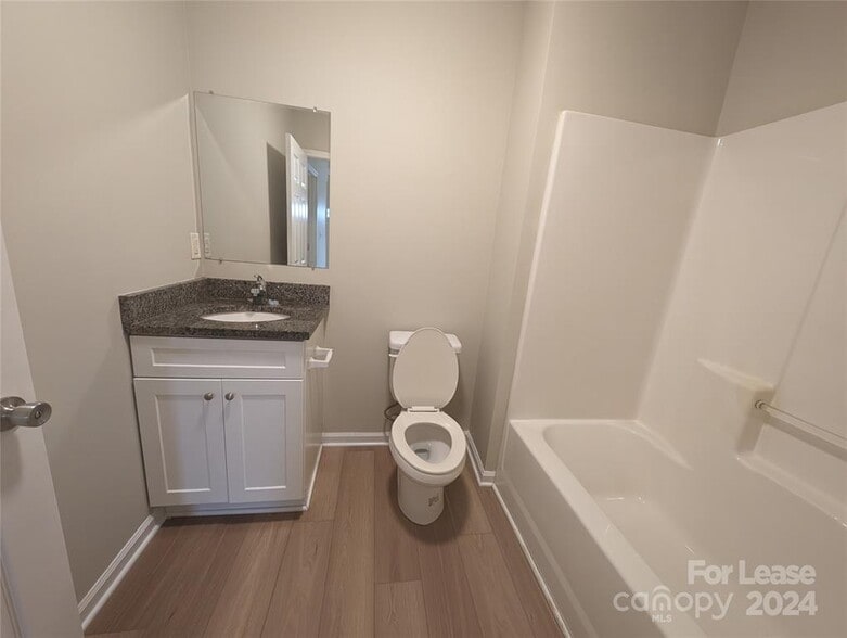 More Photos Of 414 E Wilkins St, Dallas Apartments For Sale