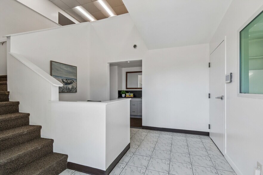 More Photos Of 1453 S Martin Luther King Jr Ave, Clearwater Warehouse For Sale