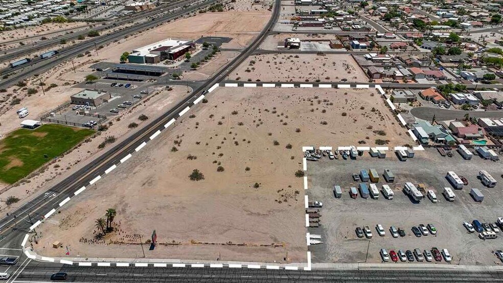 More Photos Of 00000 Foothills, Yuma Land For Sale