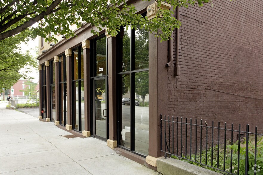 More Photos Of 2214 W Market St, Louisville Storefront Retail Residential For Lease