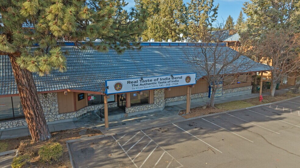 More Photos Of 3105 NE O. B. Riley Rd, Bend Hotel For Sale