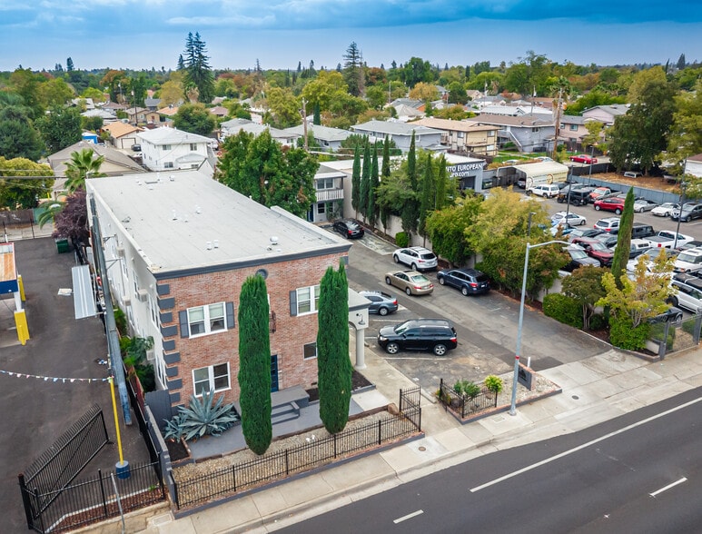 More Photos Of 2226-2230 Sutterville Rd, Sacramento Apartments For Sale
