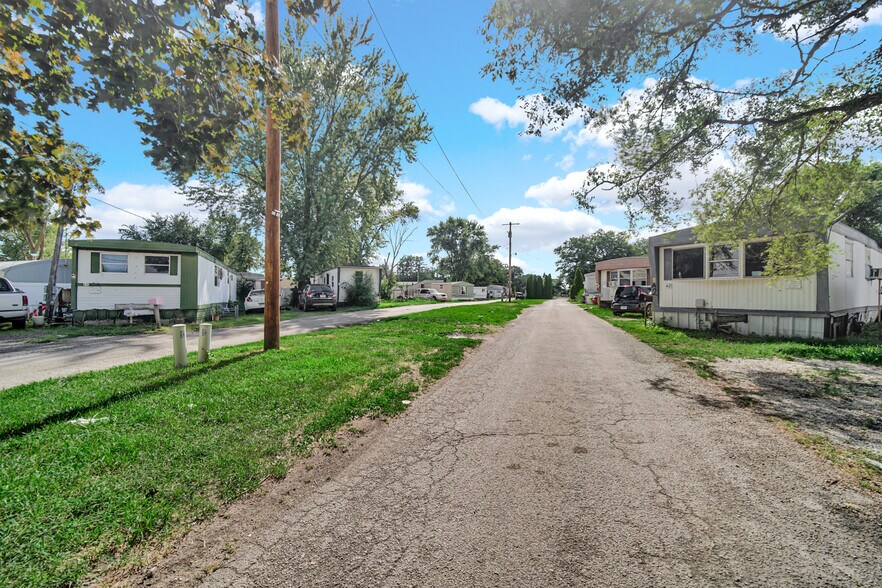 Primary Photo Of 1945 S Schuyler Ave, Kankakee Manufactured Housing Mobile Home Park For Sale