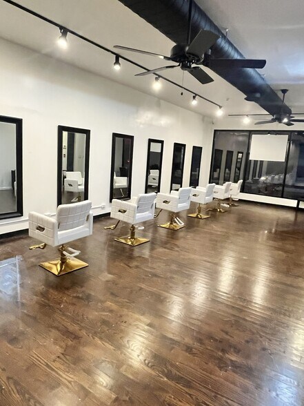 More Photos Of 129 S Main St, Nanuet Storefront Retail Residential For Lease