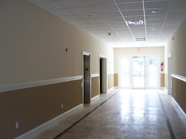 More Photos Of 690 Sunset Blvd N, Sunset Beach Medical For Lease