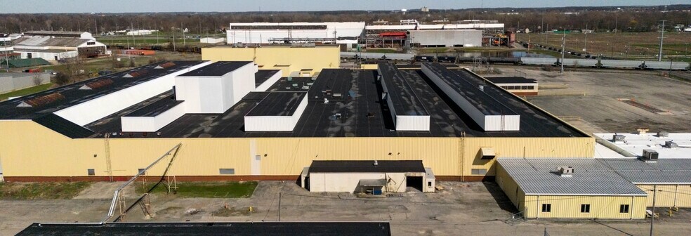 More Photos Of 750 Buckeye Rd, Lima Warehouse For Lease
