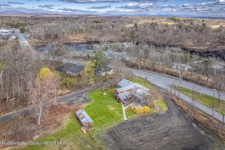 More Photos Of 155 Main St, High Falls Restaurant For Sale