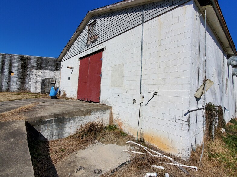 More Photos Of 1408 Glenn Ave, Kannapolis Warehouse For Lease