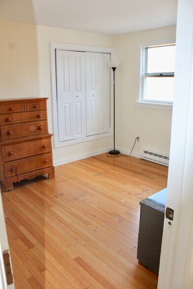 More Photos Of 44 Concord St, Gloucester Land For Sale